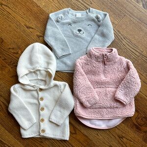 Carters sweater bundle 🧸💕 Girls 12 months pink sherpa, grey and cream knits